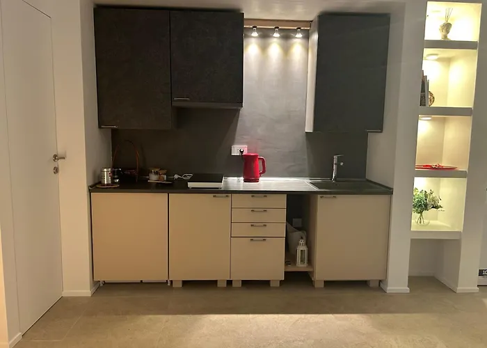 Trecento7Flat